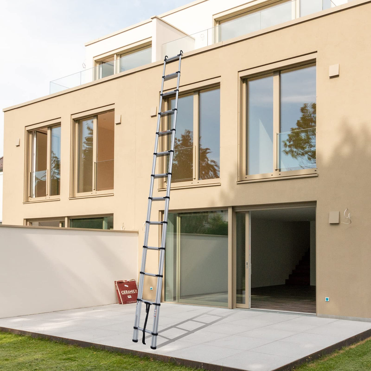 Aluminum Telescoping Ladder 20 FT 330 Lb Capacity F9380