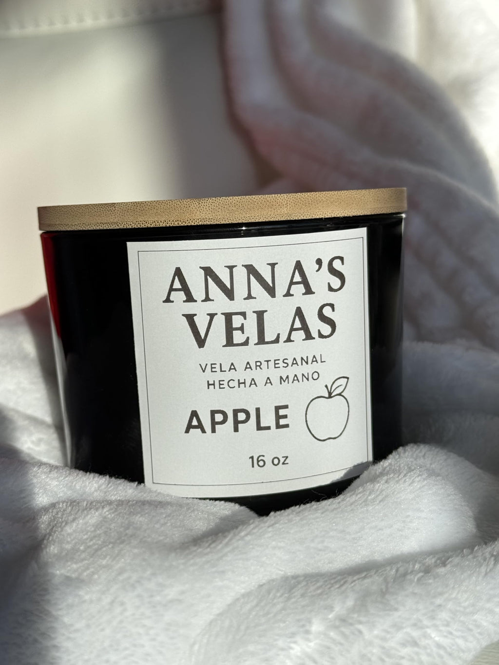 16 oz Handmade Soy Candle Y76586